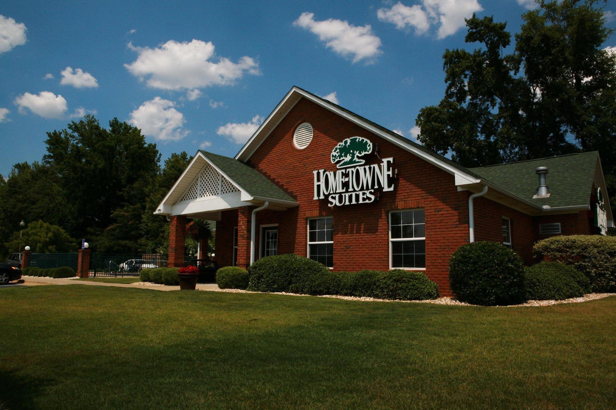 Intown Suites Extended Stay Auburn Al Ngoại thất bức ảnh